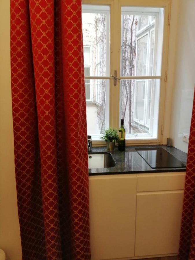 Living Vienna City Center Ngoại thất bức ảnh