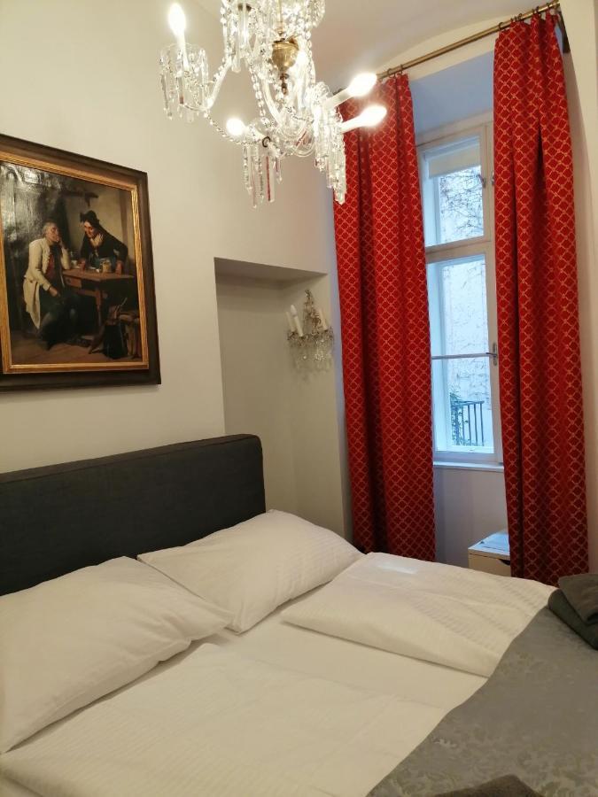 Living Vienna City Center Ngoại thất bức ảnh
